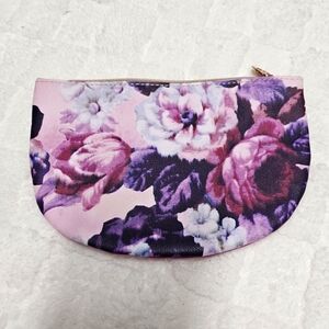 Ipsy Glam Bag May 2022 Floral Pink and Purple Women's Clutch Cosmetics Bag